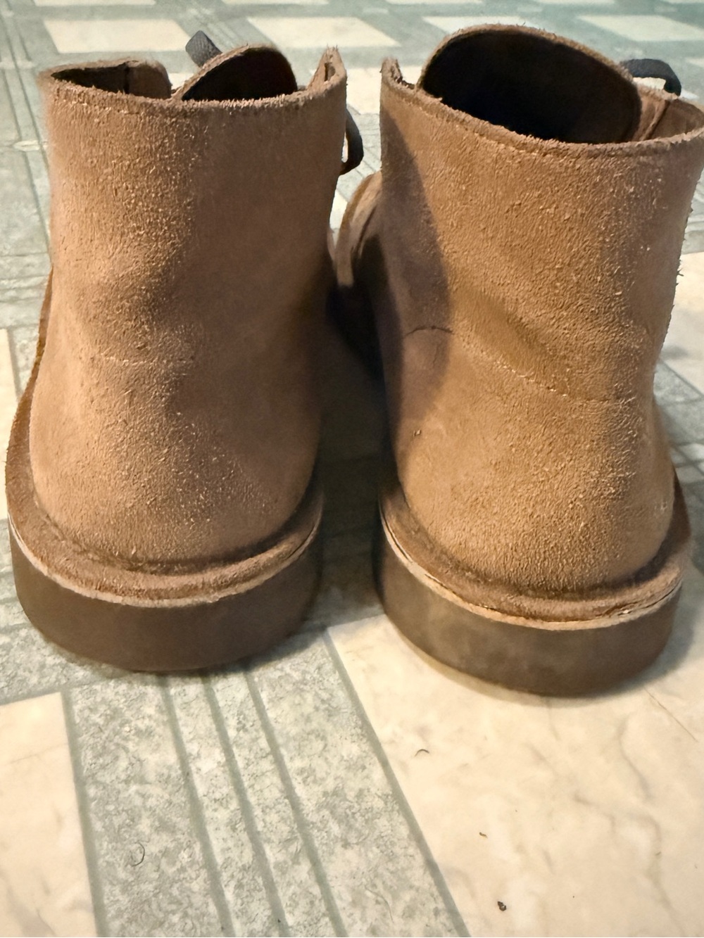 Clark’s classic suede desert boot. US Men’s 8 - Picture 4 of 8